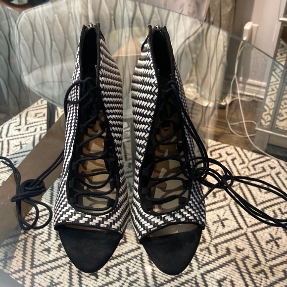 Zara heels size 38 - Picture 2 of 6